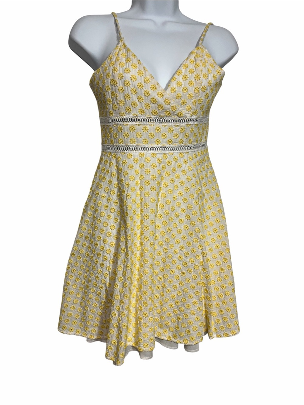 Altar'd State Embroidered Yellow White Floral Eyelet Mini SunDress Size Medium
